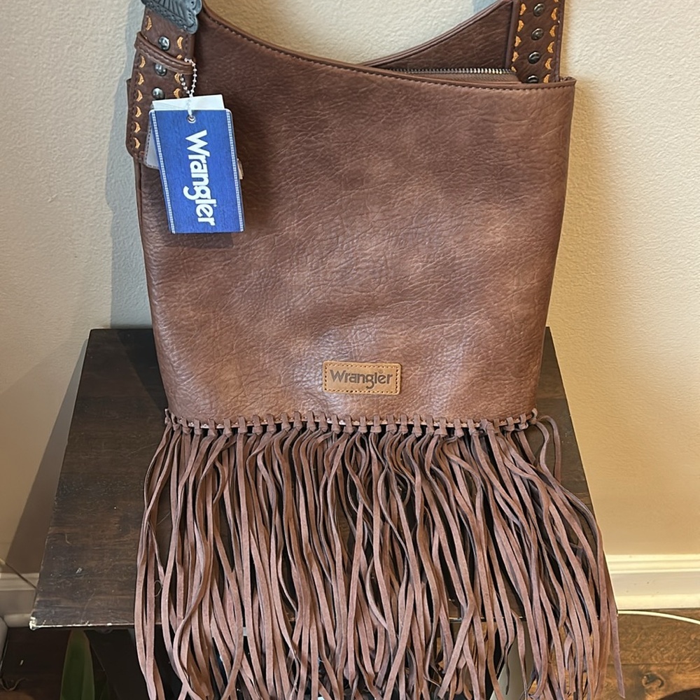 Wrangler Fringe Hobo Shoulder Bag with Studded Strap new Brown - Picture 7 of 8